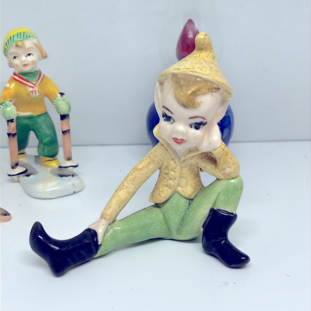 Vintage Fairy Sitting Elf Figure Holland Mold Co